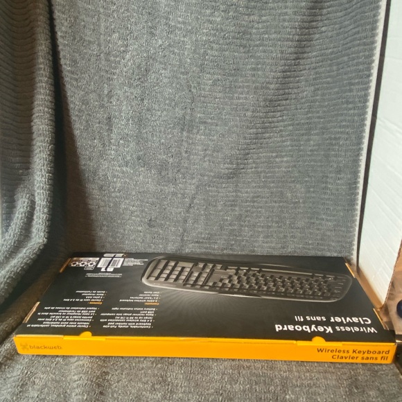 NEW Full size Computer Pc or Firestick blackweb Wireless Keyboard full - size - Picture 2 of 5
